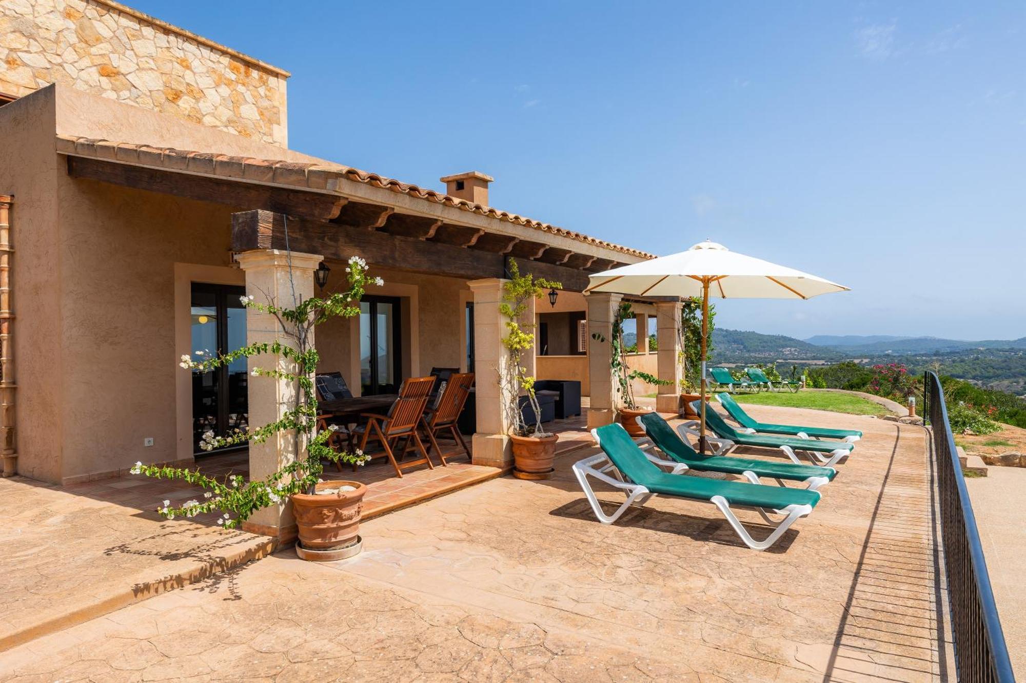 Villa Felipe *